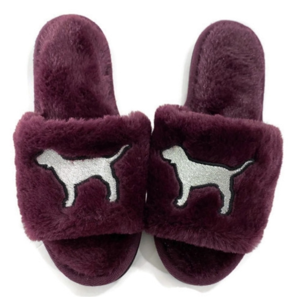 PINK VICTORIA’S SECRET SLIPPERS SZ MED - Picture 1 of 3